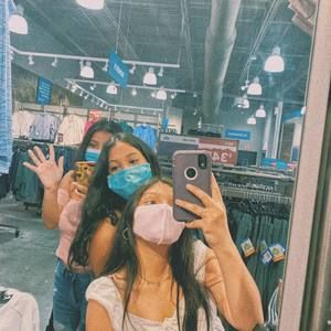 Meet your Posher, Amberly